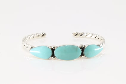 Native America Navajo Sterling Silver Turquoise Bracelet Cuff By Sadie Jim.