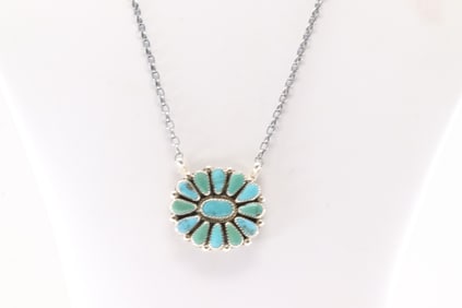 Native America Navajo Sterling Silver Kingman Turquoise Necklace By Alicia Wilson.