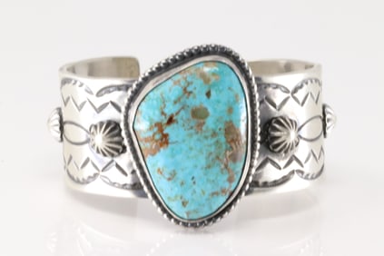 Native America Navajo Sterling Silver Kingman Turquoise Bracelet Cuff By Chimney Butte.