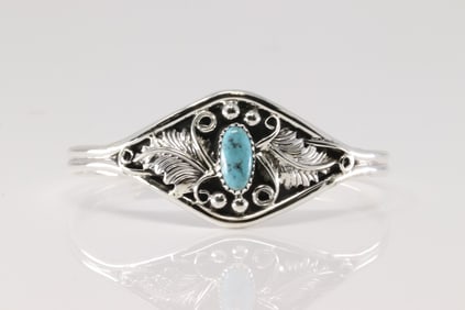 Native America Navajo Sterling Silver Turquoise Bracelet Cuff By Harry B. Yazzie.