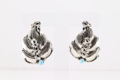 Native America Navajo Sterling Silver Turquoise Laef Post Earring's By Darrell Morgan.