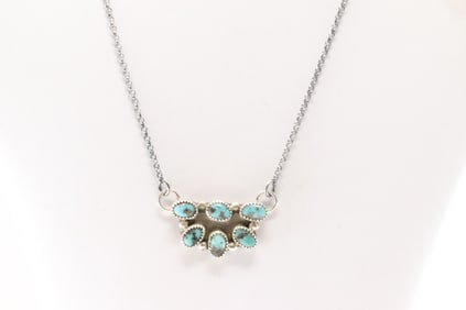 Native America Navajo Sterling Silver Kingman Turquoise Necklace By Maxine Ramirez.