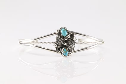 Native America Navajo Sterling Silver Turquoise Bracelet Cuff By Harris Largo.