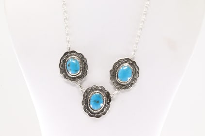 Native America Navajo Sterling Silver Turquoise Necklace By Gwendolyn Burnside.