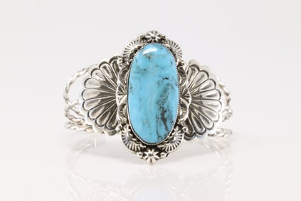Native America Navajo Sterling Silver Turquoise Bracelet Cuff By Gilbert Smith.
