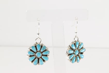 Native America Navajo Sterling Silver Kingman Turquoise Dangling Earring's By Alicia Wilson.