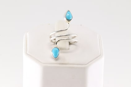 Native America Navajo Sterling Silver Turquoise Ring By Myra Benally.