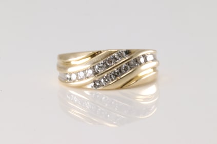 Wedding Diamond Ring 14Kt.