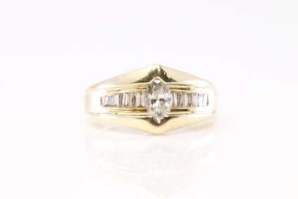Marquise Diamond Ring 14Kt.