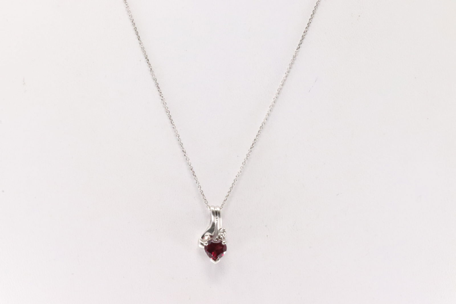 Ruby & Diamond Heart Pendant / Necklace 14Kt. (1 of 3)