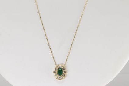 Emerald & Diamond Pendant / Necklace 14Kt.