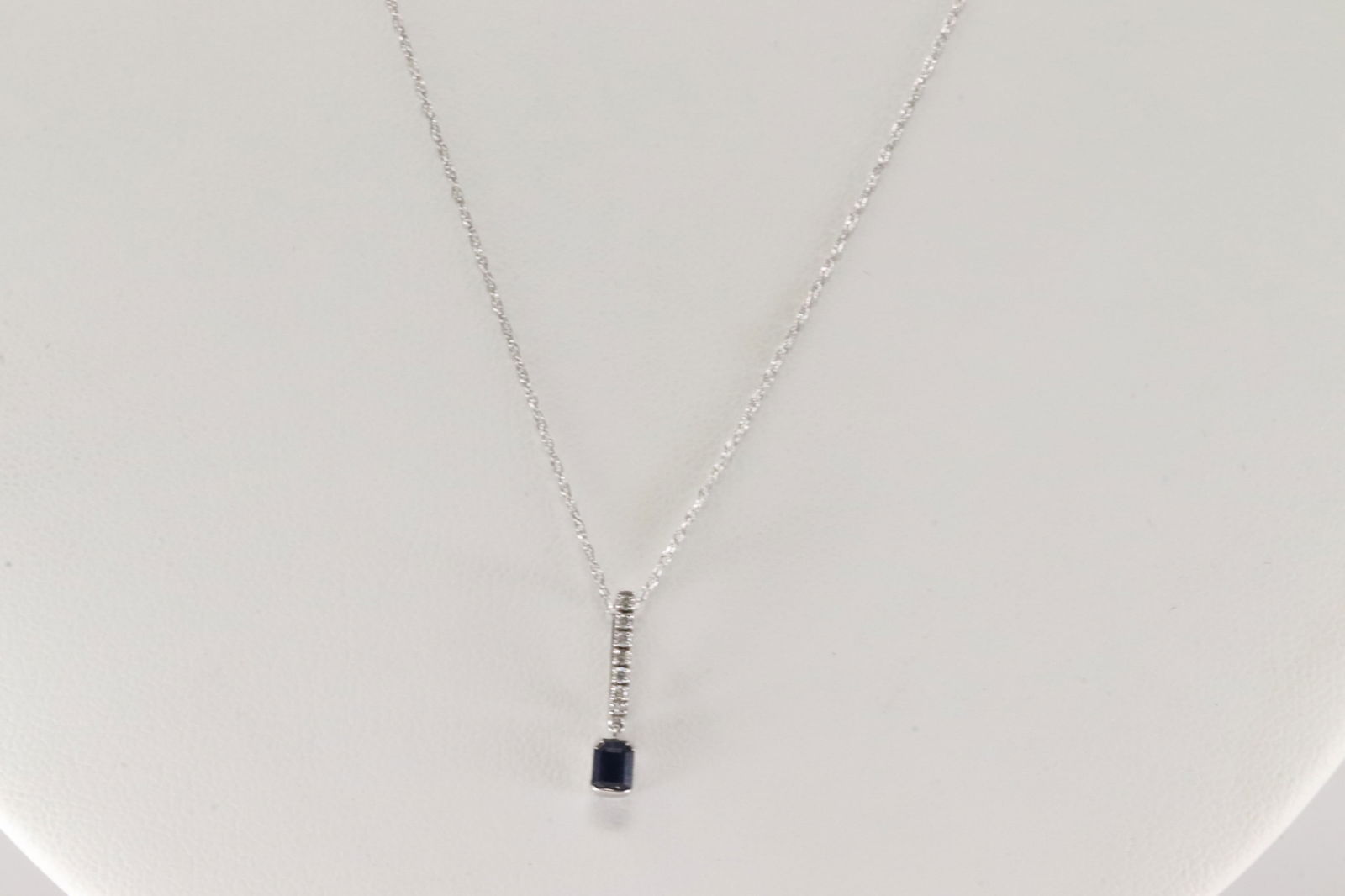 Sapphire & Diamond Pendant / Necklace 14Kt. (1 of 3)