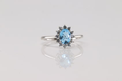 White & Blue Topaz Ring 10Kt.
