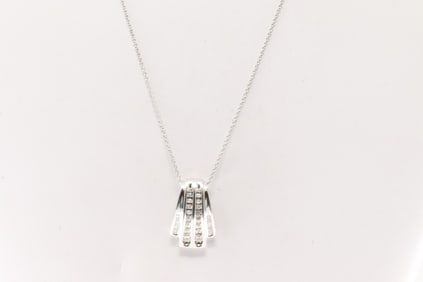 Elegant Diamond Pendant / Necklace 10Kt.