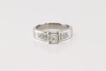 Engagement Diamond Ring 18Kt.