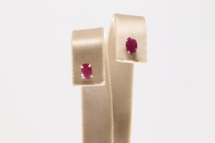 Ruby Stud Earring 14Kt.