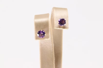 Amethyst Stud Earring 14Kt.