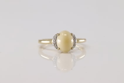 Opal & Diamond Ring 10Kt.