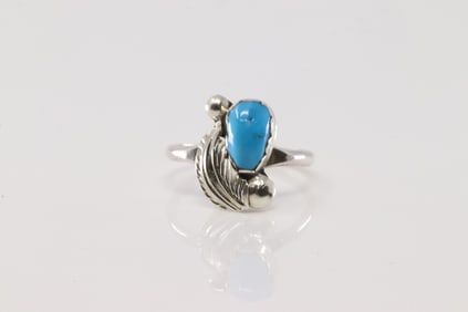 Native America Navajo Sterling Silver Turquoise Ring By Simplico.
