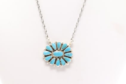 Native America Navajo Sterling Silver Kingman Turquoise Necklace By Alicia Wilson.