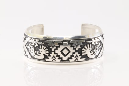 Native America Navajo Sterling Silver Design Stamped Bracelet Cuff By T&R Singer.