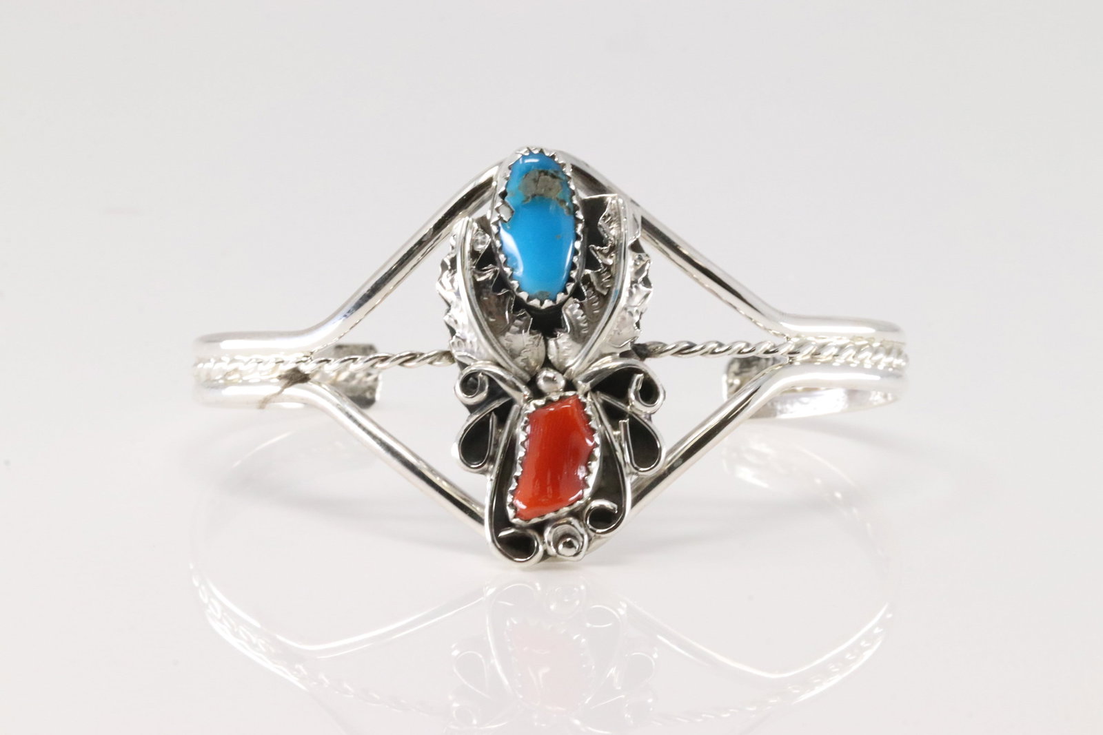 Native America Navajo Sterling Silver Coral & Turquoise Bracelet Cuff By Harry B.Yazzie.: This is a Native America Navajo Sterling Silver Coral & Turquoise Bracelet Cuff By Harry B.Yazzie.