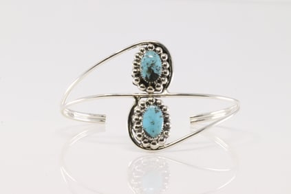 Native America Navajo Sterling Silver Turquoise Bracelet Cuff By Sadie Jim.