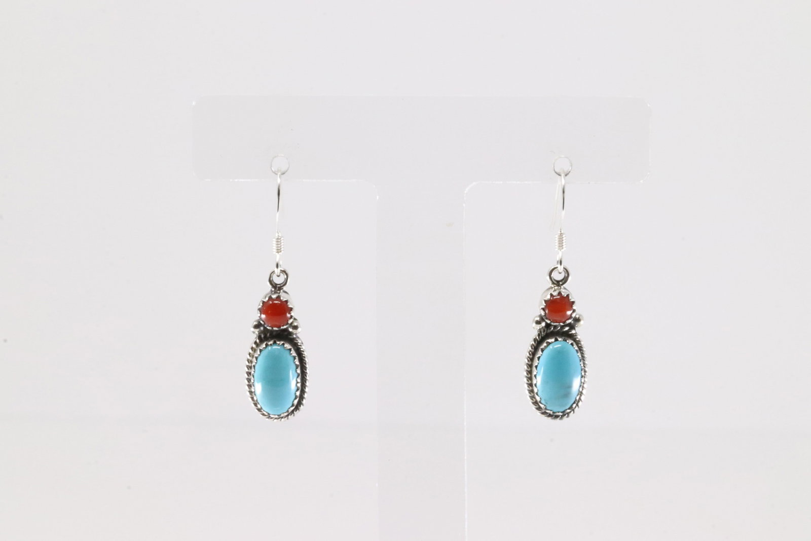 Native America Navajo Sterling Silver Coral & Turquoise Dangling Earring's By Gary Shorty.: This is a Native America Navajo Sterling Silver Coral & Turquoise Dangling Earring's By Gary Shorty.