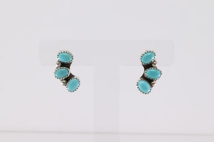 Native America Navajo Sterling Silver Kingman Turquoise Post Earring's By Maxine Ramirez.