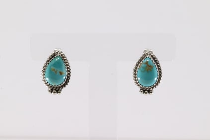 Native America Navajo Sterling Silver Kingman Turquoise Post Earring's By Trish Largo.