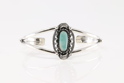 Native America Navajo Sterling Silver Turquoise Bracelet Cuff By Sadie Jim.