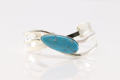Native America Navajo Sterling Silver Turquoise Bracelet Cuff By Charlene Yazzie.