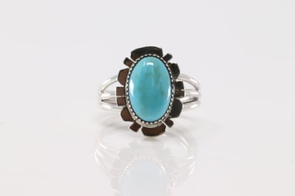 Native America Navajo Sterling Silver Turquoise Ring By Leona Delgarito.