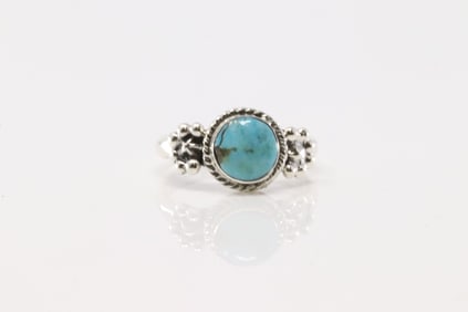 Native America Navajo Sterling Silver Turquoise Ring By Suzanna Johnson.