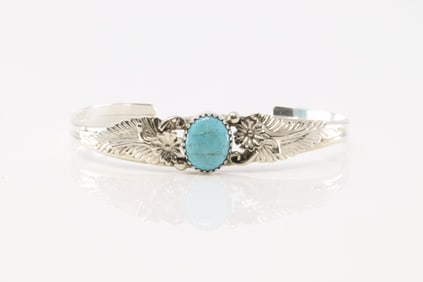 Native America Navajo Sterling Silver Turquoise Bracelet cuff By Alice R.Saunders.