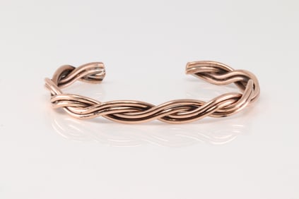 Native America Navajo Copper Bracelet Cuff By Elaine Tahe.