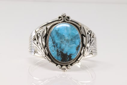 Native America Navajo Sterling Silver Turquoise Bracelet Cuff By Loretta Delgarito.