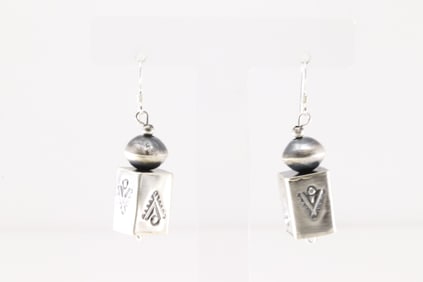 Native America Navajo Sterling Silver Pearl Beaded Dangling Earring's By Shelby Montoya.