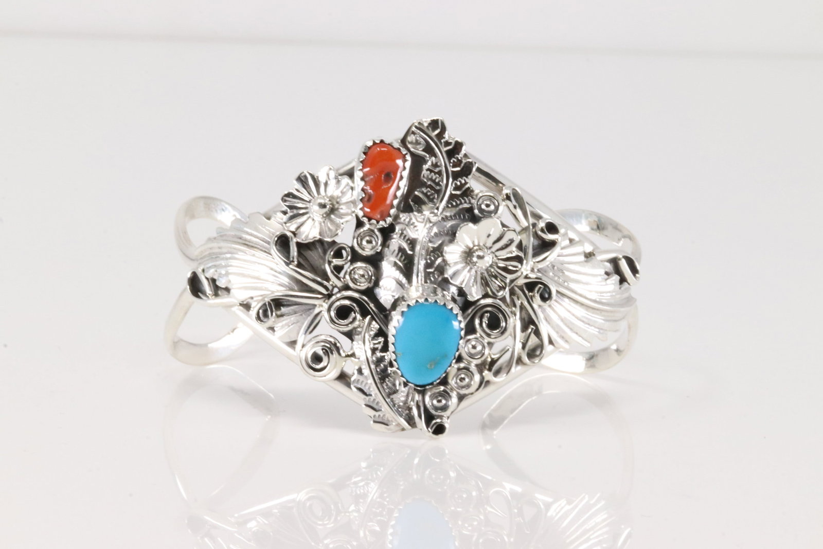 Native America Navajo Sterling Silver Coral & Turquoise Bracelet By Harry B.Yazzie.: This is a Native America Navajo Sterling Silver Coral & Turquoise Bracelet By Harry B.Yazzie.