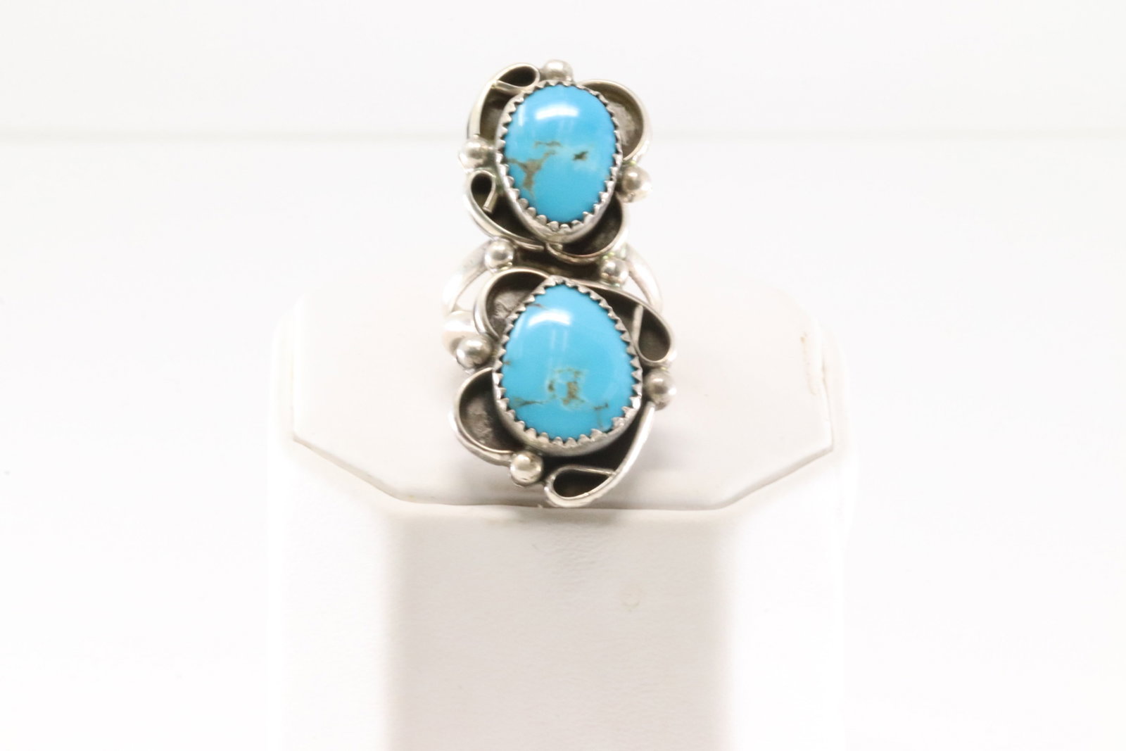 Native America Navajo Sterling Silver Turquoise Ring 2 Stone By Rena Shelly.: This is a Native America Navajo Sterling Silver Turquoise Ring 2 Stone By Rena Shelly. Ring size: 8.00.