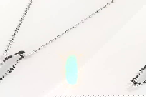 Native America Navajo Sterling Silver Kingman Turquoise Necklace By Juanita Madonal.: This is a Native America Navajo Sterling Silver Kingman Turquoise Necklace By Juanita Madonal. Neckalce length: 16.00"