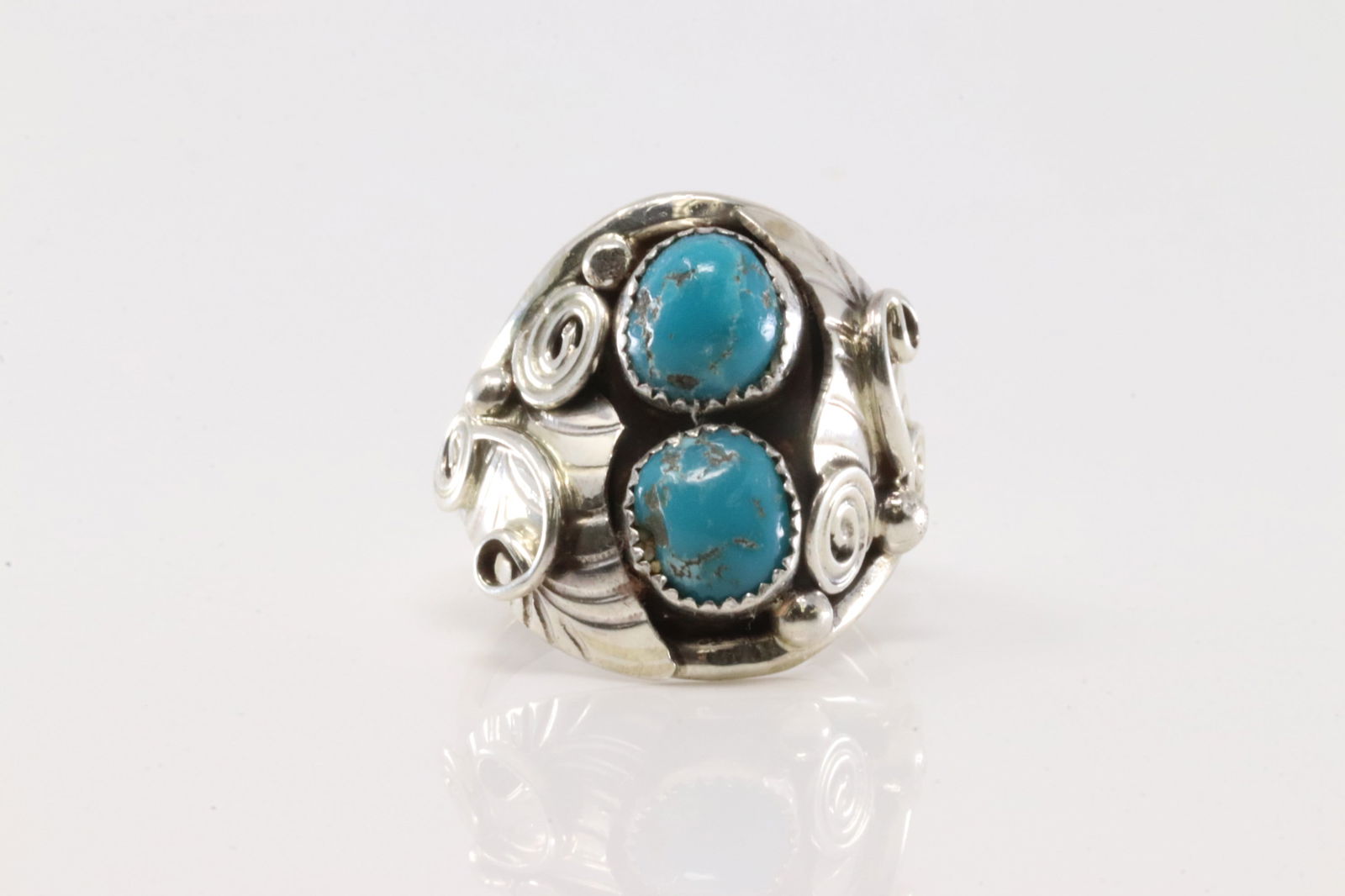 Native America Navajo Sterling Silver Turquoise Ring 2 Stone & Leaf By B. (1 of 4)