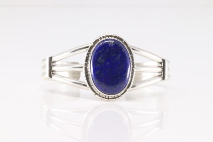 Native America Navajo Sterling Silver Blue Lapis Stone Bracelet Cuff.