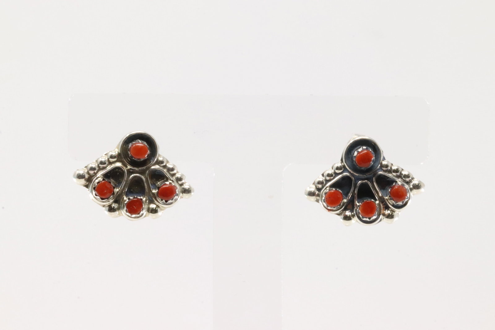 Native America Zuni Sterling Silver Coral Post Earring's By Joan Cheama.: This is a Native America Zuni Sterling Silver Coral Post Earring's By Joan Cheama.
