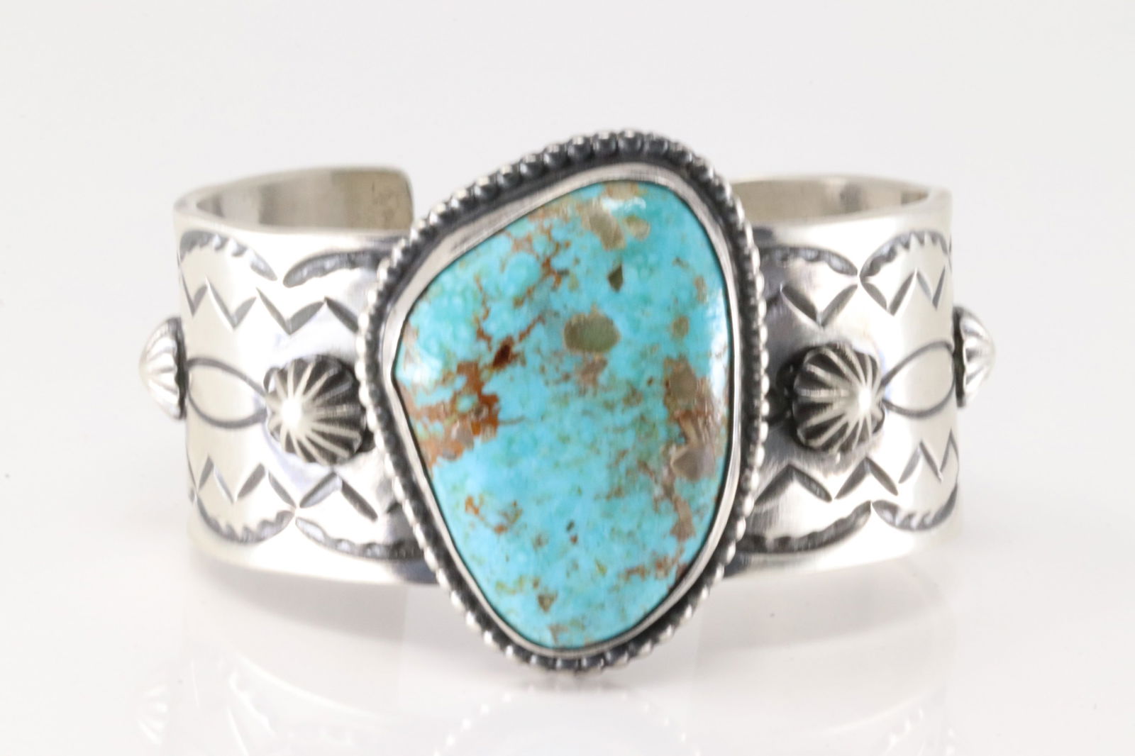 Native America Navajo Sterling Silver Kingman Turquoise Bracelet Cuff By Chimney Butte. (1 of 4)