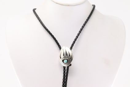 Native America Navajo Sterling Silver Bear Paw Turquoise Bolo Necklace By Ervin Begay.