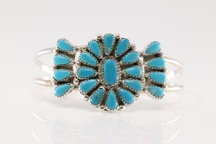 Native America Navajo Sterling Silver Kingman Turquoise Bracelet Cuff By Alicia Wilson.