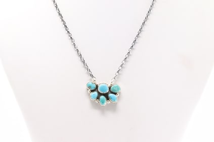 Native America Navajo Sterling Silver Kingman Turquoise Necklace By Sheila Becenti.