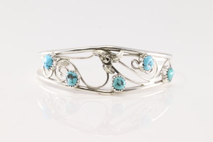 Native America Navajo Sterling Silver Turquoise Bracelet Cuff By Carolynn Nez.