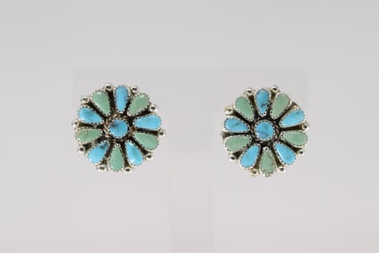 Native America Navajo Sterling Silver Kingman Turquoise Post Earring's By Alicia Wilson.